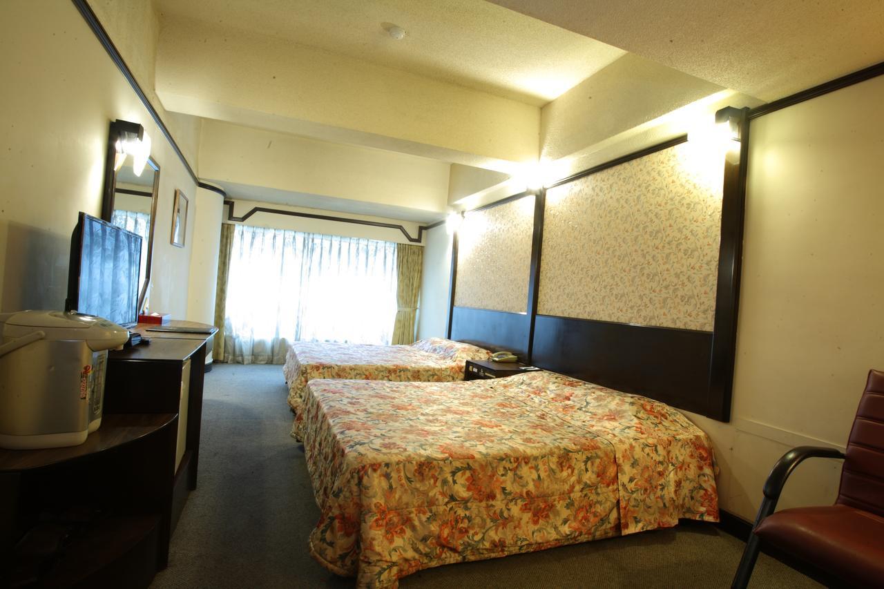 Sun Hotel Taichung Exterior photo