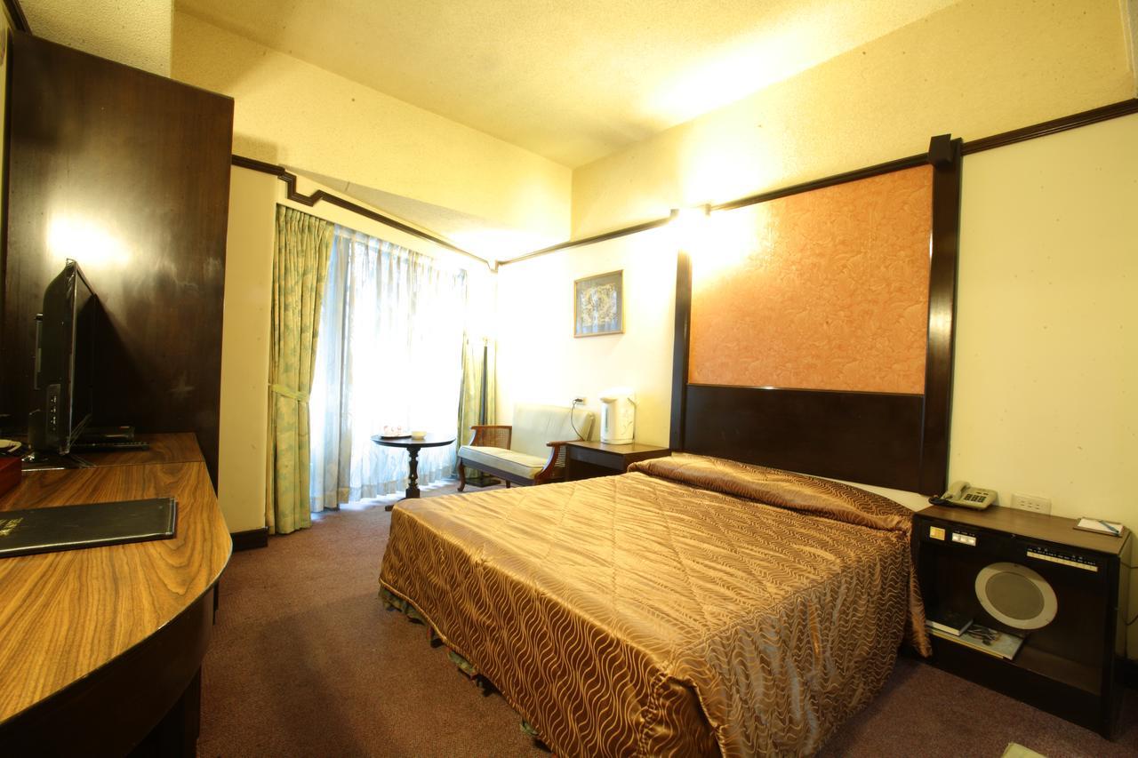 Sun Hotel Taichung Exterior photo